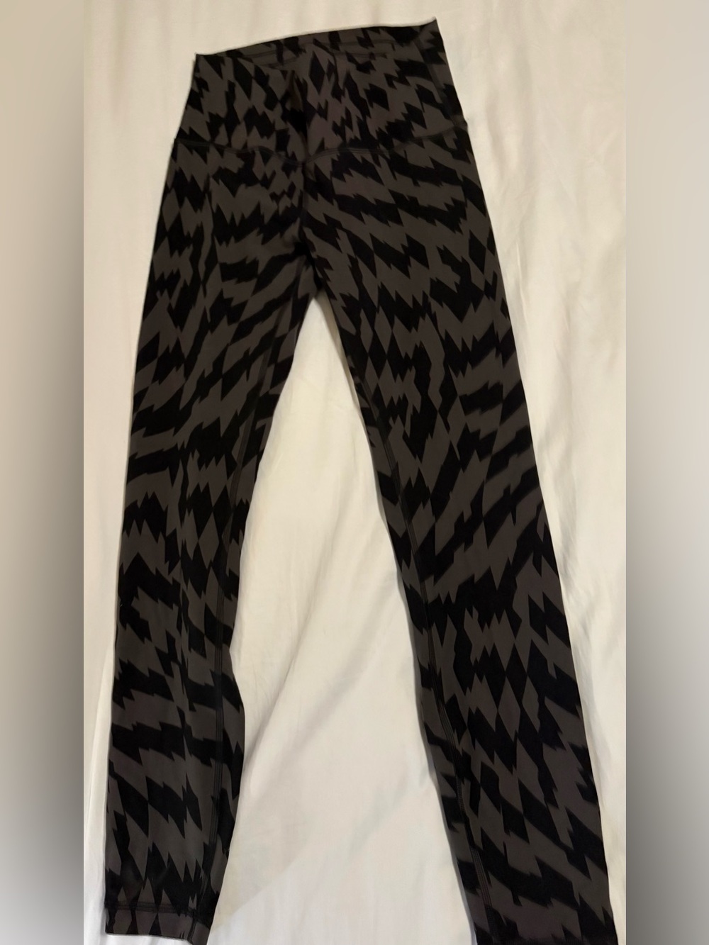 Lululemon Wunder Train High-Rise Tight - Picture 3 of 4